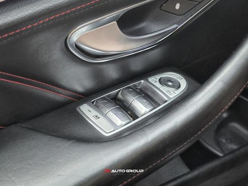 Used 2018 Mercedes-Benz E 43 AMG 4MATIC Sedan w/ Premium 3 Package image 22