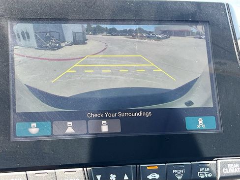 Used 2024 Honda Odyssey EX-L image 13