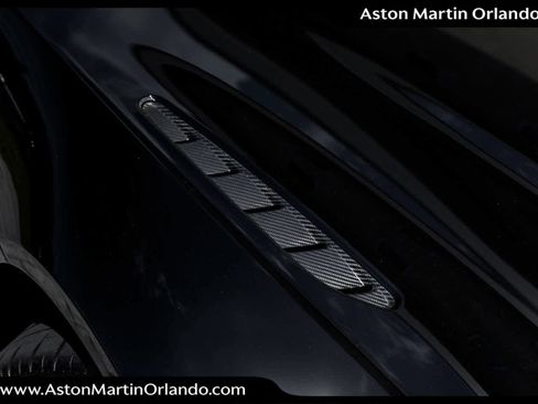 Used 2023 Aston Martin V8 Vantage Coupe RWD image 14