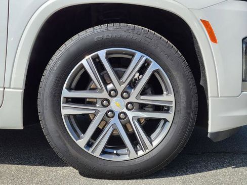 Used 2023 Chevrolet Traverse High Country w/ LPO, Floor Liner Package image 10