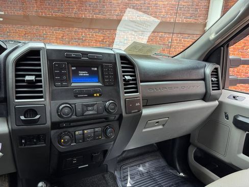 Used 2018 Ford F350 XL w/ Power Equipment Group image 17