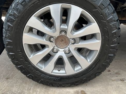 Used 2017 Toyota Tundra Limited AWD/4WD image 26
