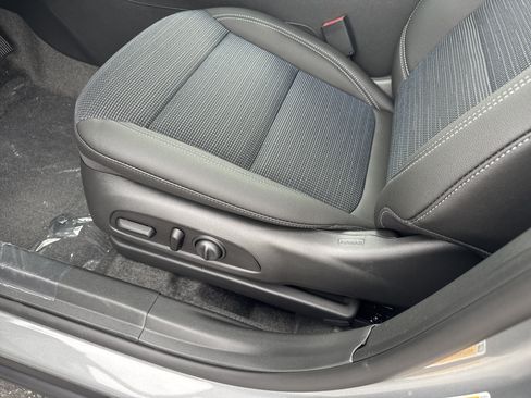 New 2026 Buick Envista Sport Touring w/ Convenience I Package FWD image 15