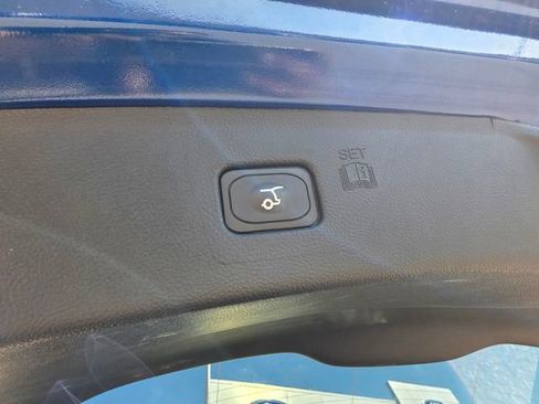 Used 2024 Ford Edge SEL w/ Convenience Package AWD/4WD image 29