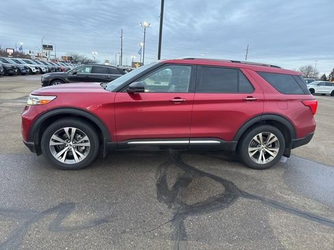 Used 2020 Ford Explorer Platinum w/ Premium Technology Package image 5