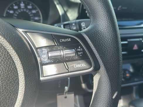 Used 2023 Kia Seltos LX image 14