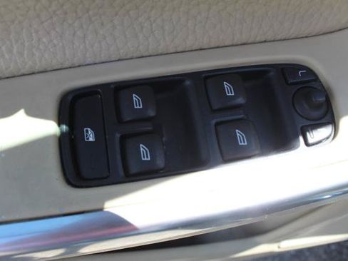 Used 2012 Volvo S60 T5 FWD image 11