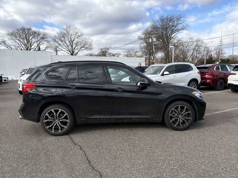 Used 2022 BMW X1 xDrive28i w/ M Sport Package image 7