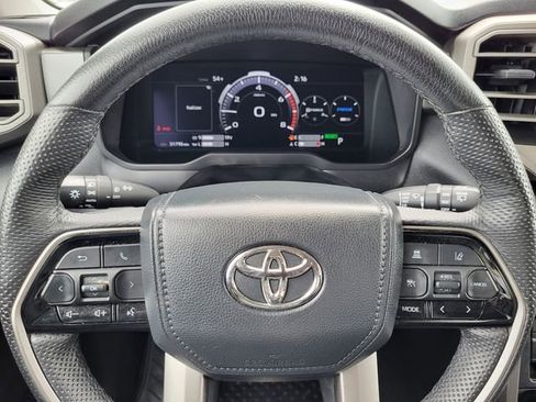 Used 2024 Toyota Sequoia SR5 w/ SR5 Premium Package AWD/4WD image 15