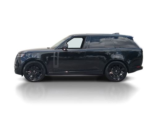Certified 2025 Land Rover Range Rover SE AWD/4WD image 5