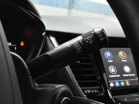 Used 2018 Chevrolet Trax LS image 11