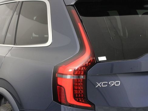 New 2026 Volvo XC90 B6 Plus AWD/4WD image 15