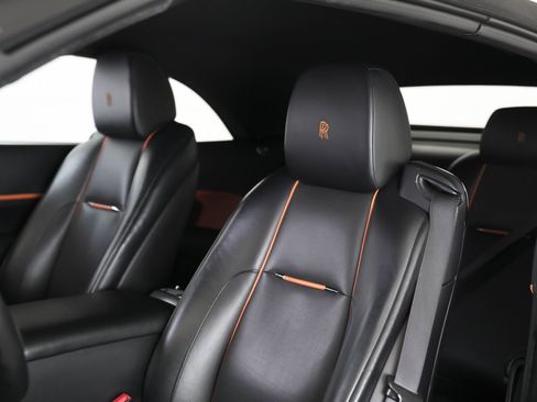 Used 2020 Rolls-Royce Dawn image 10