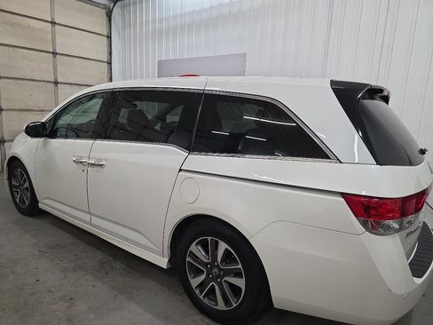 Used 2014 Honda Odyssey Touring image 8