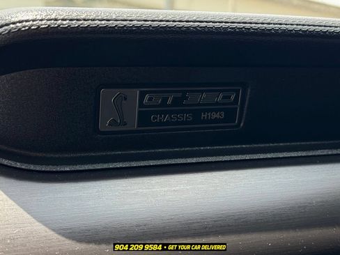Used 2017 Ford Mustang Shelby GT350 RWD image 22