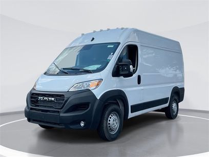New 2024 RAM ProMaster 2500 w/ Convenience Group