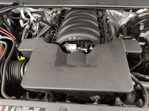 Used 2018 Chevrolet Tahoe Premier RWD image 30