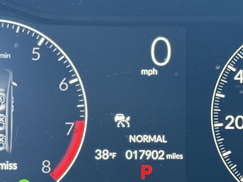 Used 2025 Honda Odyssey Touring image 23