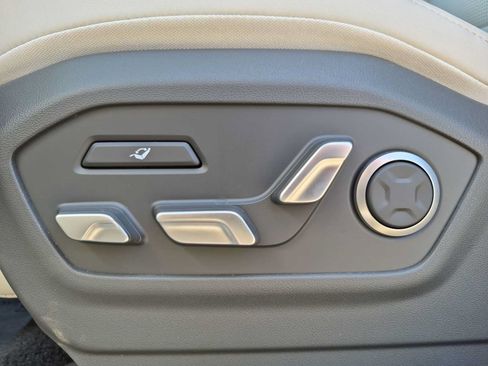 New 2026 Hyundai Santa Fe Calligraphy AWD/4WD image 17