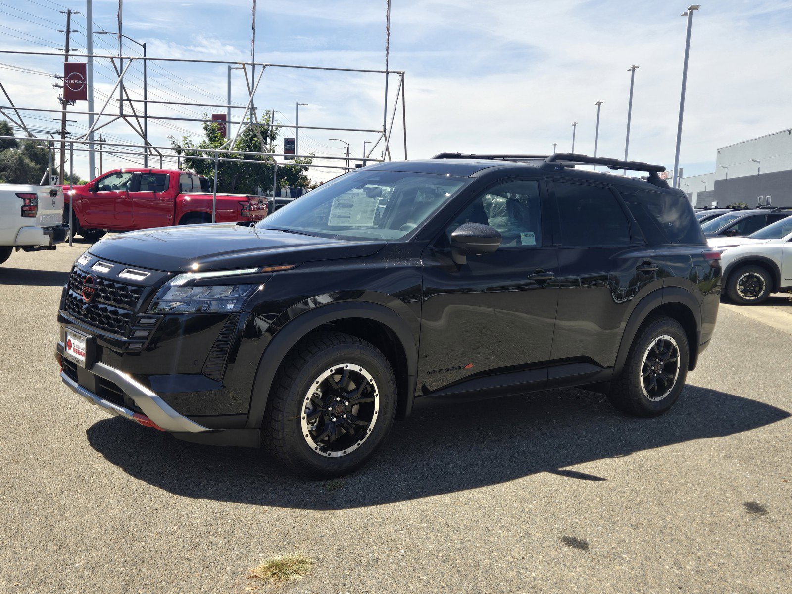 New 2026 Nissan Pathfinder Rock Creek w/ Rock Creek Premium Package AWD/4WD image 7