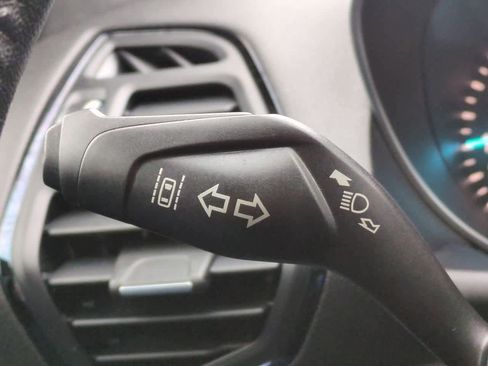 Used 2019 Ford Escape Titanium image 27