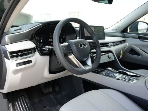 Certified 2026 INFINITI QX60 Luxe w/ Cargo Package FWD image 15