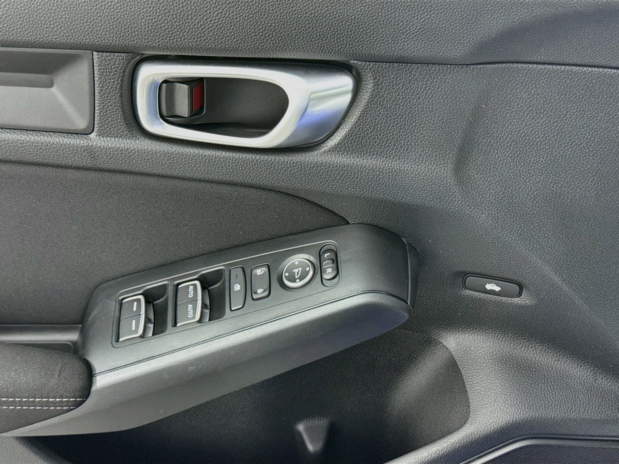 Used 2024 Honda Civic Sport image 21