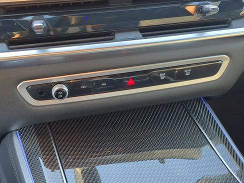 Used 2026 BMW X5 M60i image 27