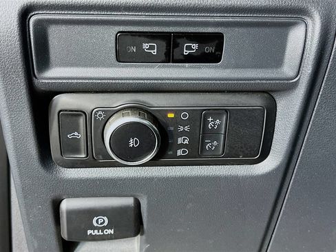 Used 2022 Ford F150 XLT w/ Equipment Group 301A Mid AWD/4WD image 13