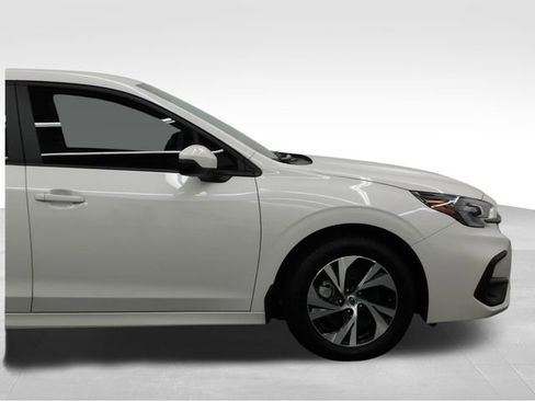 Used 2025 Subaru Legacy Premium image 16
