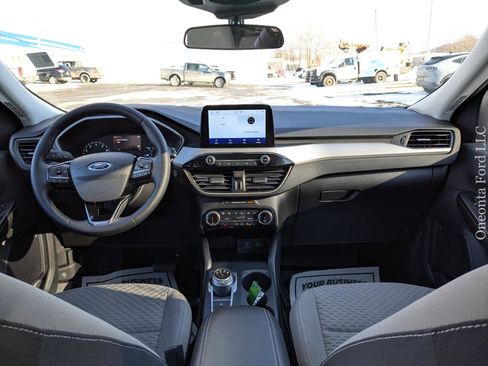 Used 2022 Ford Escape SE w/ Convenience Package image 16