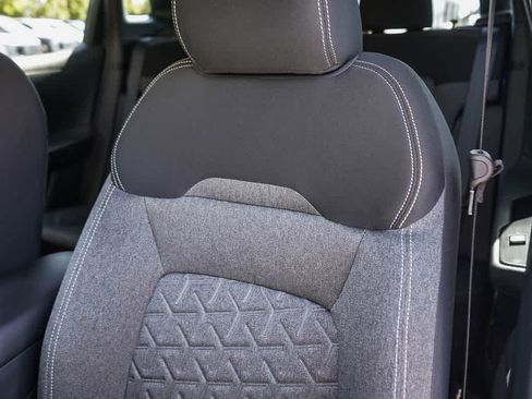 Used 2025 Nissan Kicks SV FWD image 22