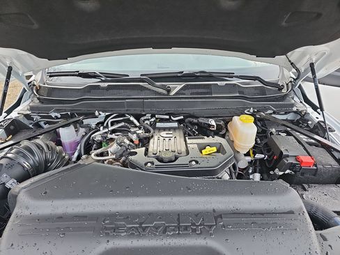 New 2026 RAM 5500 Tradesman w/ Chrome Appearance Group image 26