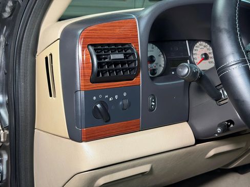 Used 2007 Ford F350 Lariat AWD/4WD image 37