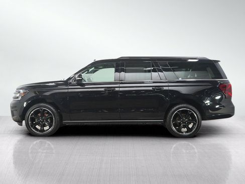 Used 2022 Ford Expedition Max Limited AWD/4WD image 2