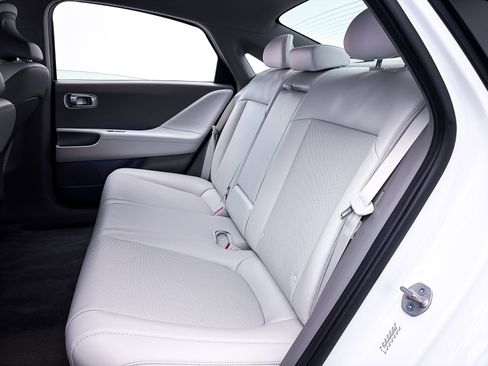 Used 2023 Hyundai Ioniq 6 SEL RWD image 41