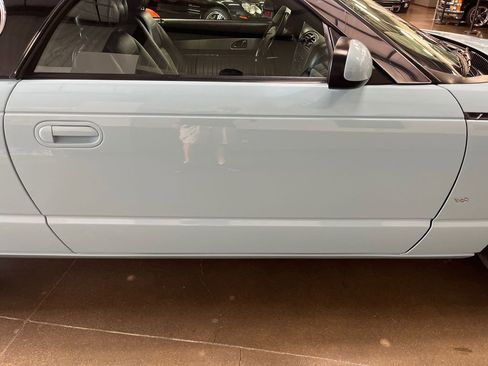 Used 2003 Ford Thunderbird image 67