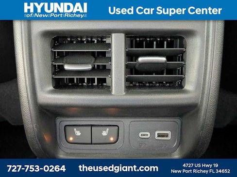 Used 2025 Cadillac XT4 Premium Luxury w/ Technology Package image 18