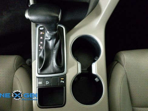 Used 2018 Kia Sportage EX w/ Option Group 040 FWD image 20