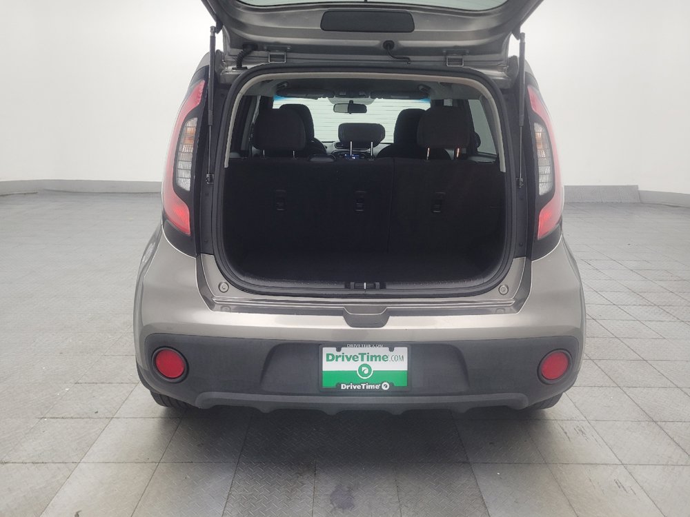 Used 2018 Kia Soul FWD image 29