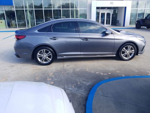 Used 2018 Hyundai Sonata Sport image 8