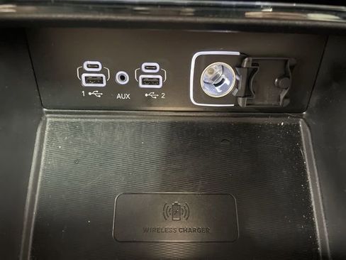 Used 2024 Jeep Grand Cherokee Altitude image 18