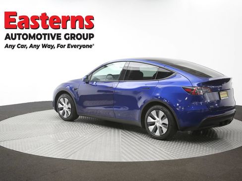 Used 2022 Tesla Model Y Long Range AWD/4WD image 57