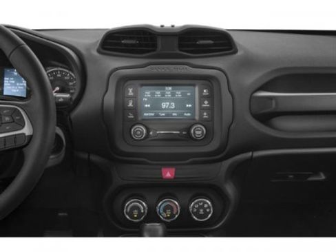 Used 2018 Jeep Renegade Altitude image 13