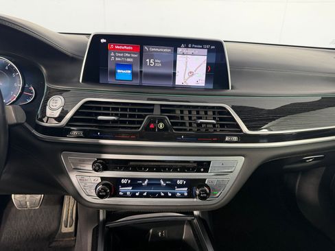 Used 2019 BMW 740i w/ Executive Package RWD image 24
