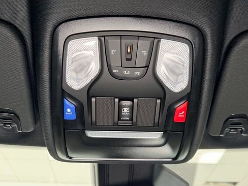 New 2026 RAM 1500 Big Horn AWD/4WD image 11