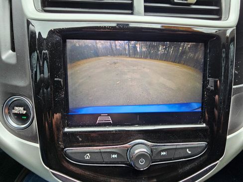 Used 2020 Chevrolet Sonic LT w/ Convenience Package image 42