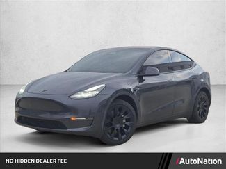 Used 2024 Tesla Model Y Long Range AWD/4WD video 1