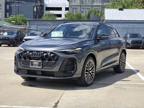 New 2026 Audi SQ5 Prestige AWD/4WD image 6