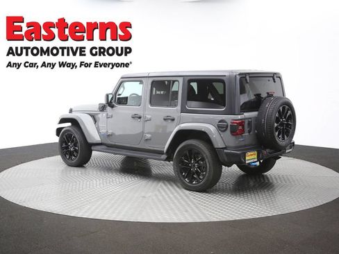 Used 2022 Jeep Wrangler Unlimited Sahara w/ Cold Weather Group AWD/4WD image 62